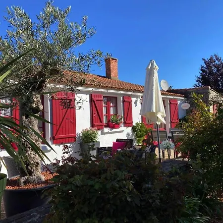Charme Et Detente Entre Mer Et Campagne, Proche Plages Et Activites - Fr-1-336-83