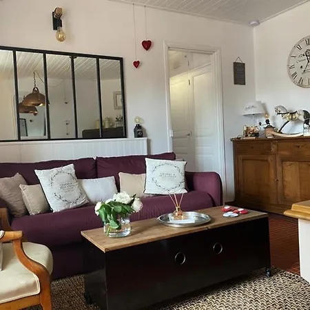 Charme Et Detente Entre Mer Et Campagne, Proche Plages Et Activites - Fr-1-336-83 Holiday home