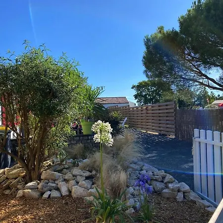 Charme Et Detente Entre Mer Et Campagne, Proche Plages Et Activites - Fr-1-336-83 Holiday home